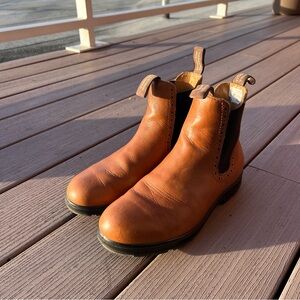 Blundstone Camel Leather Chelsea Boots #2215 - Women’s Size 9 (AU 6)